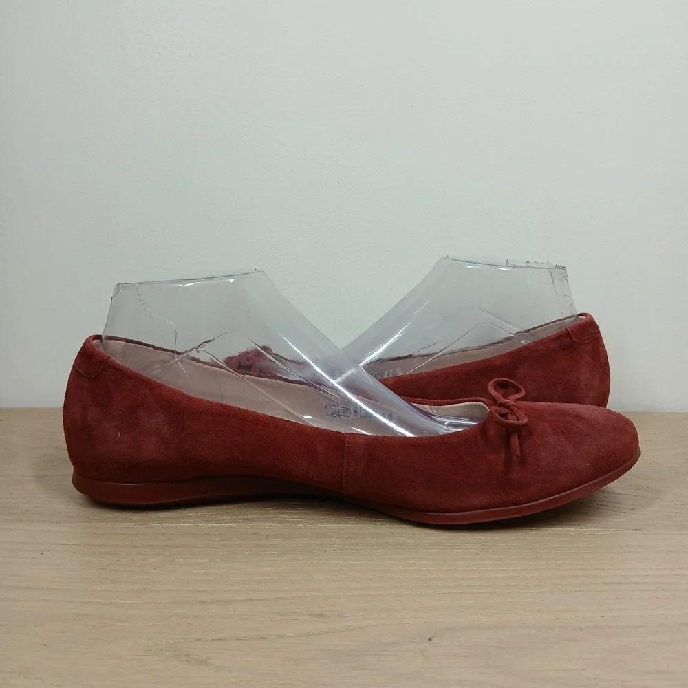 ECCO Flats Womens 10-10.5 Red Suede Bow Round Toe Preppy Balletcore Classic